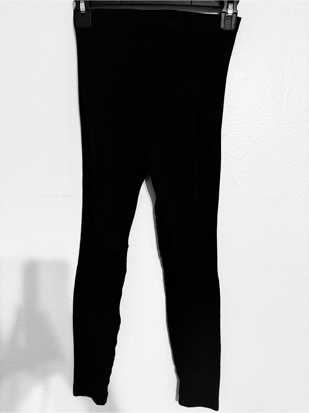 Butt scrunch Black High-Waist Seamless Leggings (NWOT)